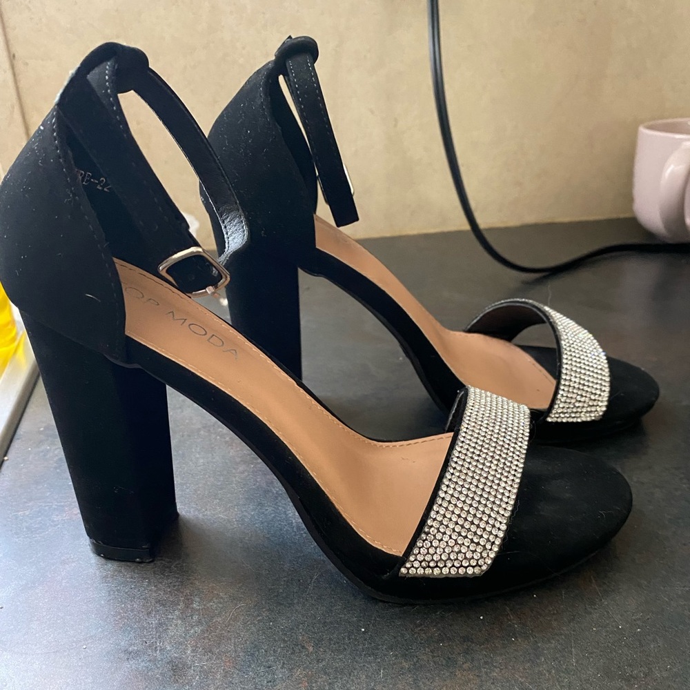 Top Moda Black Heels